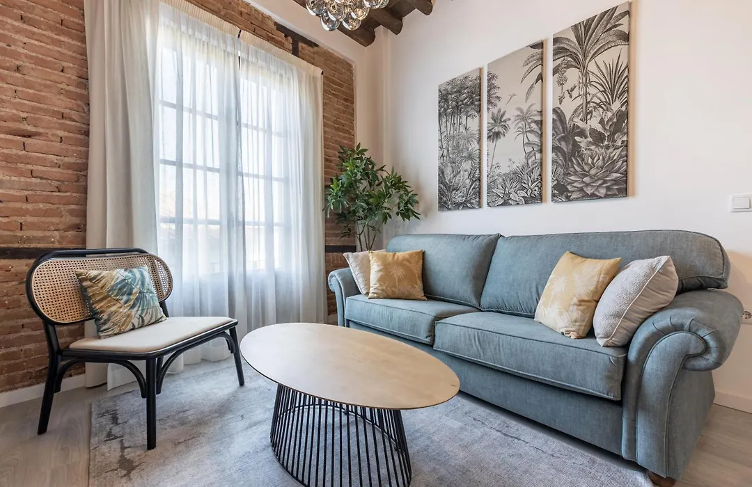 Apartamentos Puerta Elvira Suites 3000-1